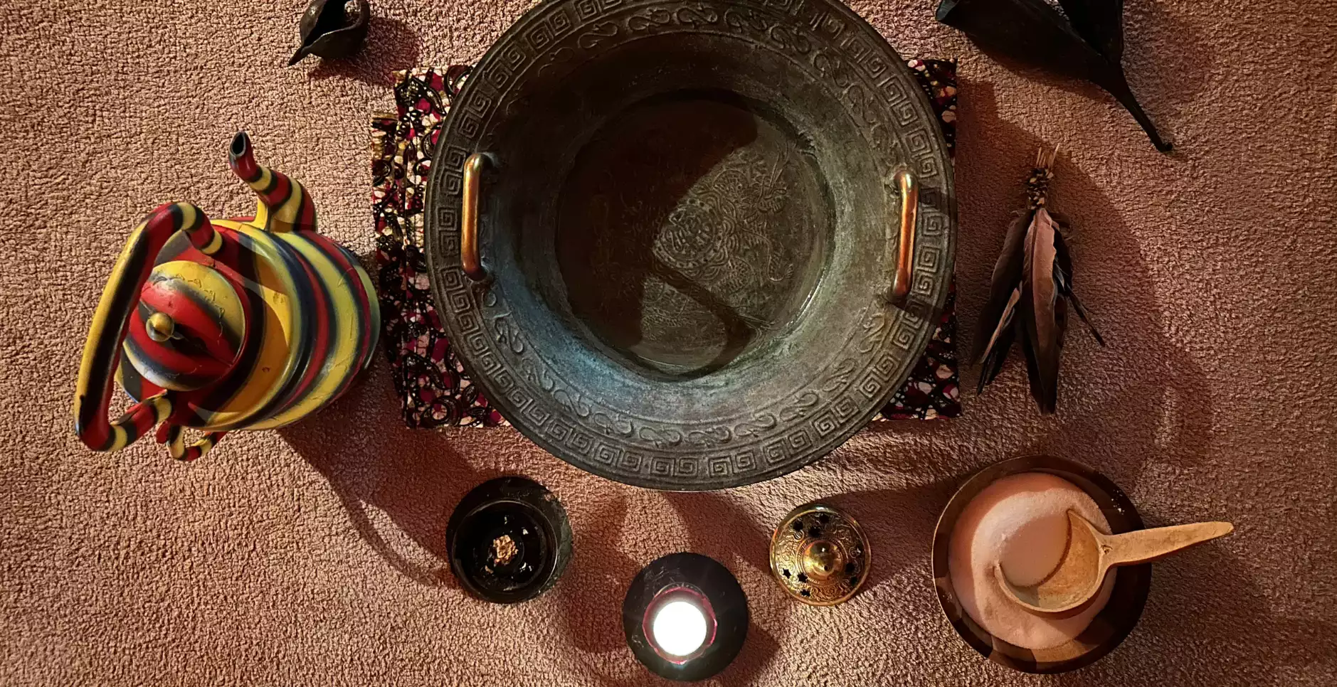 "Soins rituels et accompagnement vibratoire avec Marguerite Lalèyê au sein de l'Espace Oshoun à Fribourg."